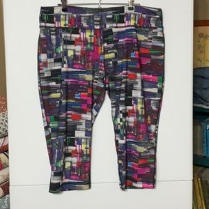 Danskin Now Active Wear Colorful Capris